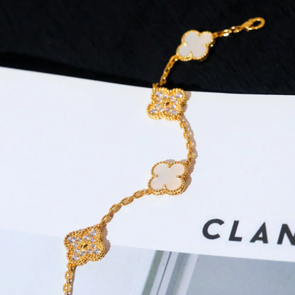 [Auream]CLOVER WHITE PEARL MOP 5 MOTIF BRACELET COLLECTION