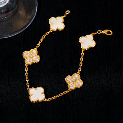 [Auream]CLOVER WHITE PEARL MOP 5 MOTIF BRACELET COLLECTION