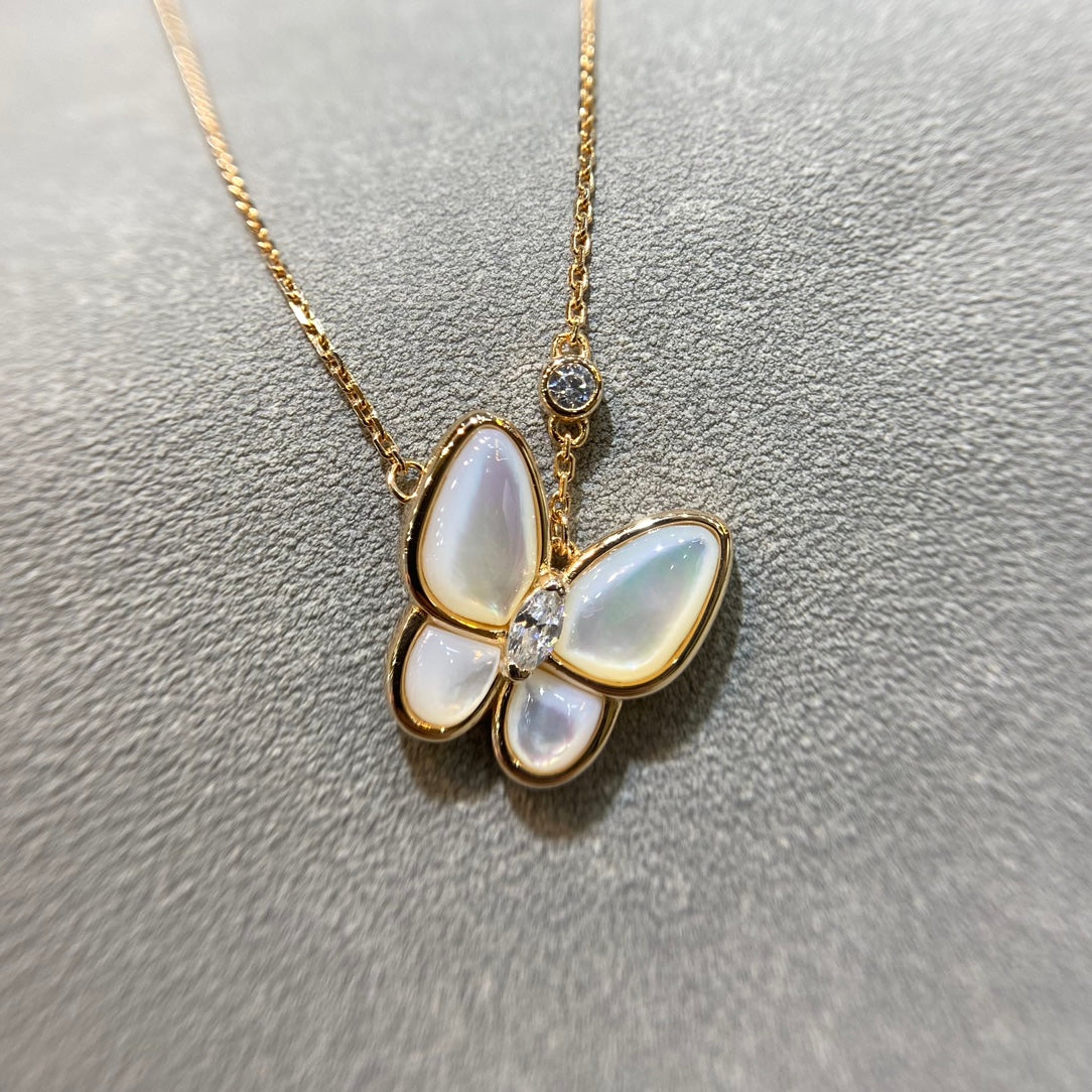 [Auream]BUTTERFLY MOP DIAMOND NECKLACE