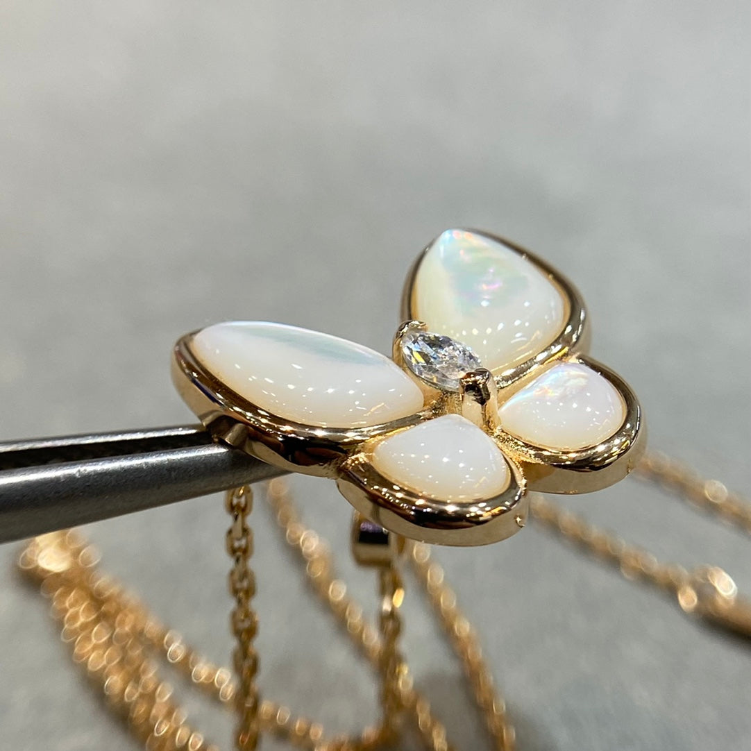 [Auream]BUTTERFLY MOP DIAMOND NECKLACE