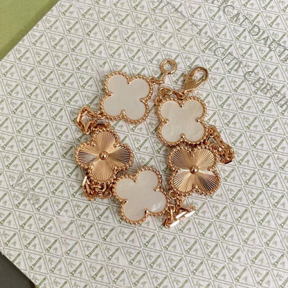 [Auream]CLOVER WHITE PEARL MOP 5 MOTIF BRACELET COLLECTION
