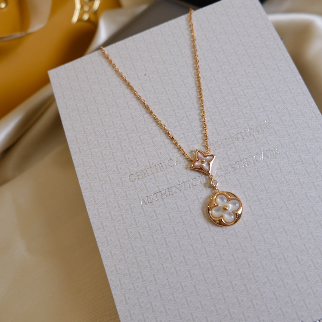 [Auream]STAR AND SUN WHITE MOP 2 MOTIF PINK GOLD NECKLACE