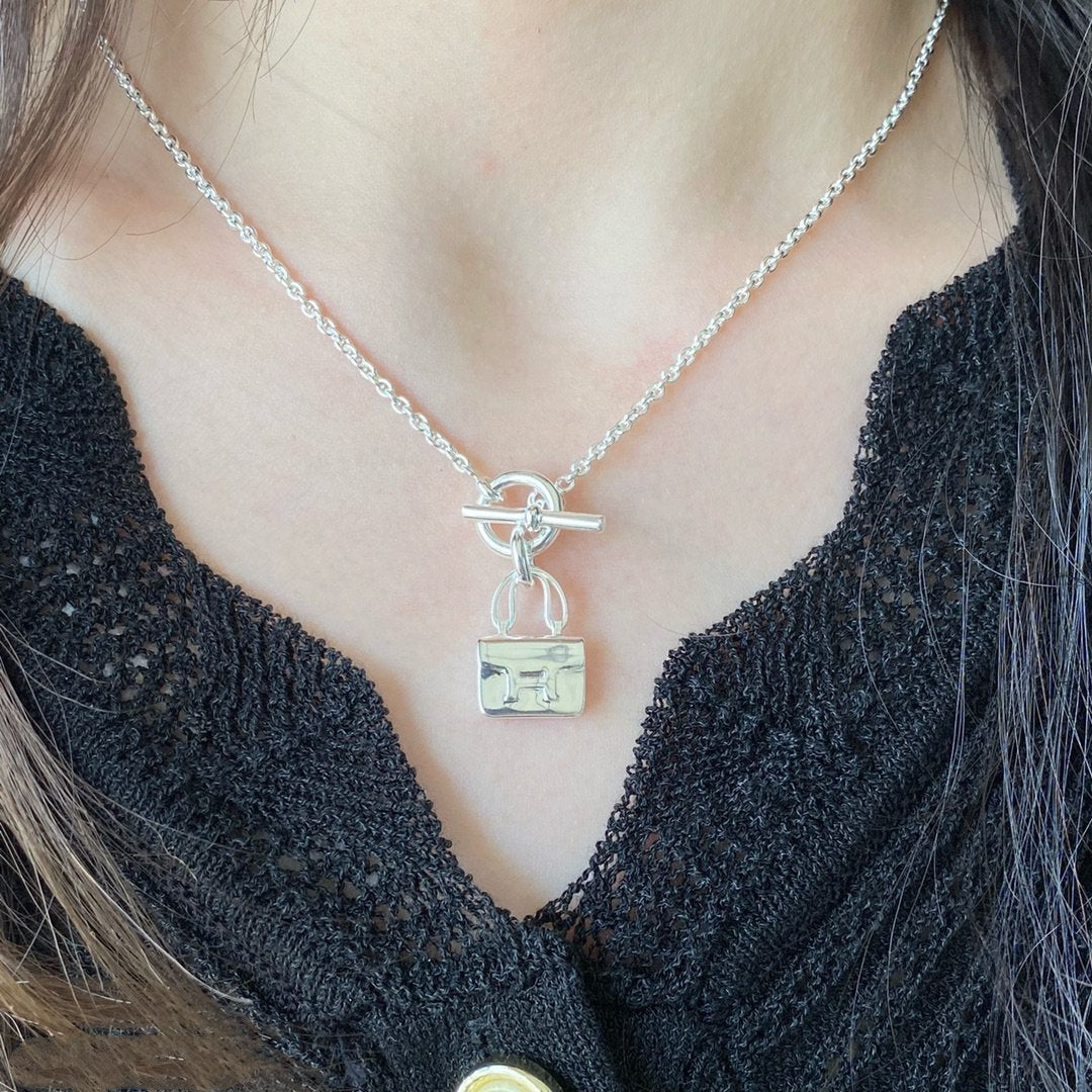 [Auream]CONSTANCE PEDANT SILVER NECKLACE