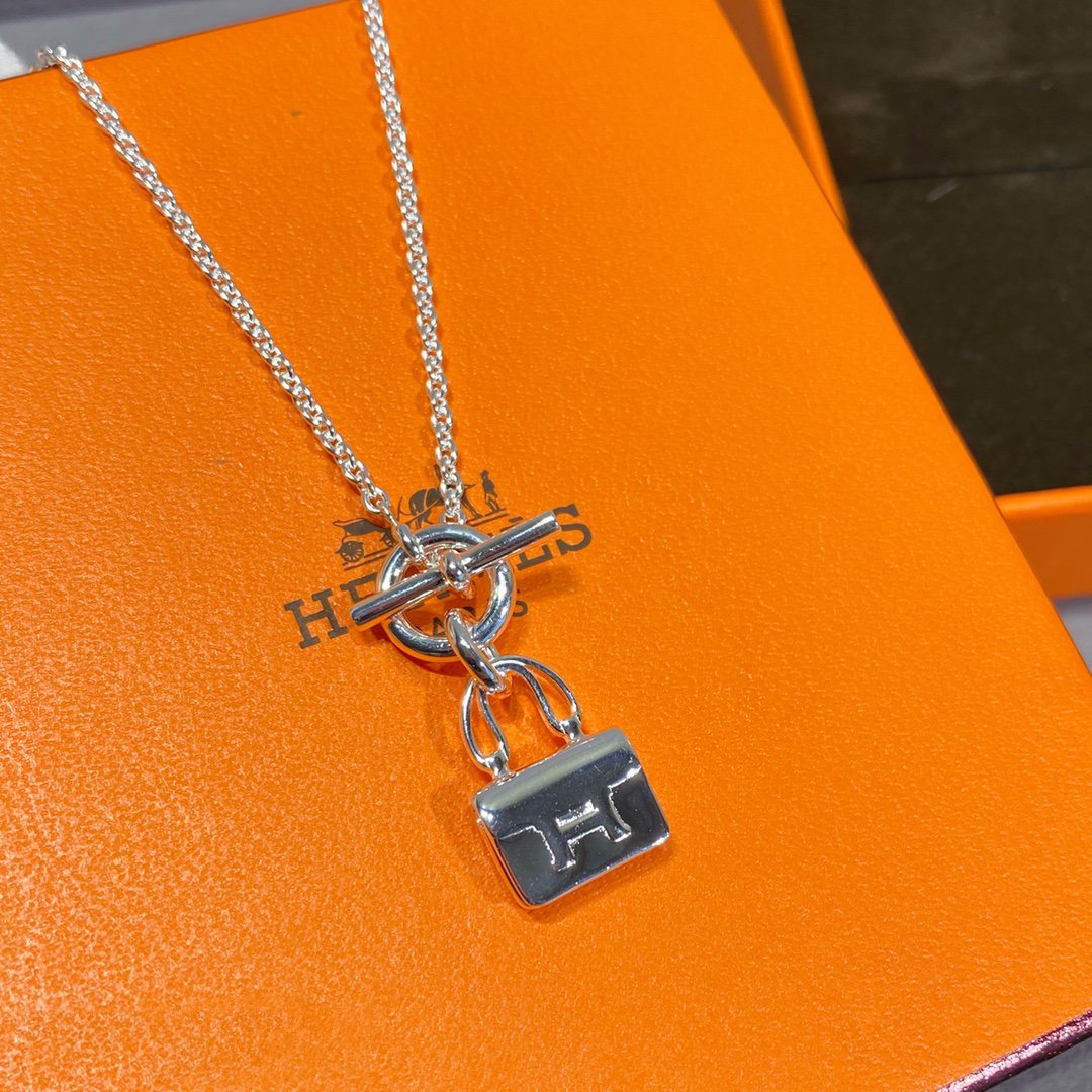 [Auream]CONSTANCE PEDANT SILVER NECKLACE