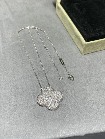 [Auream]CLOVER 25MM LARGE PENDANT DIAMOND PAVED SILVER NECKLACE