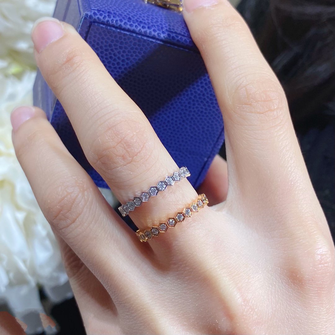 [Auream]BEE LOVE DIAMOND PAVED SMALL RING