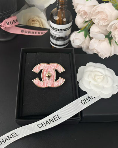 [Auream]Pink Resin Classic Brooch 5cm