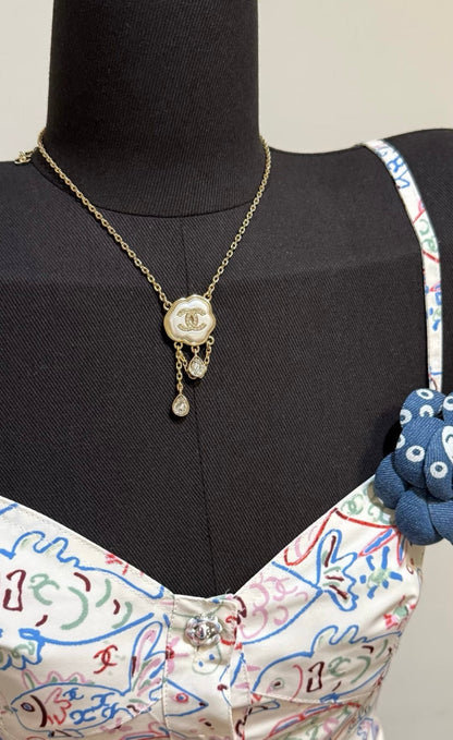 [Auream]Cloud Pearl Mother-of-Pearl Diamond Chain Pendant Necklace