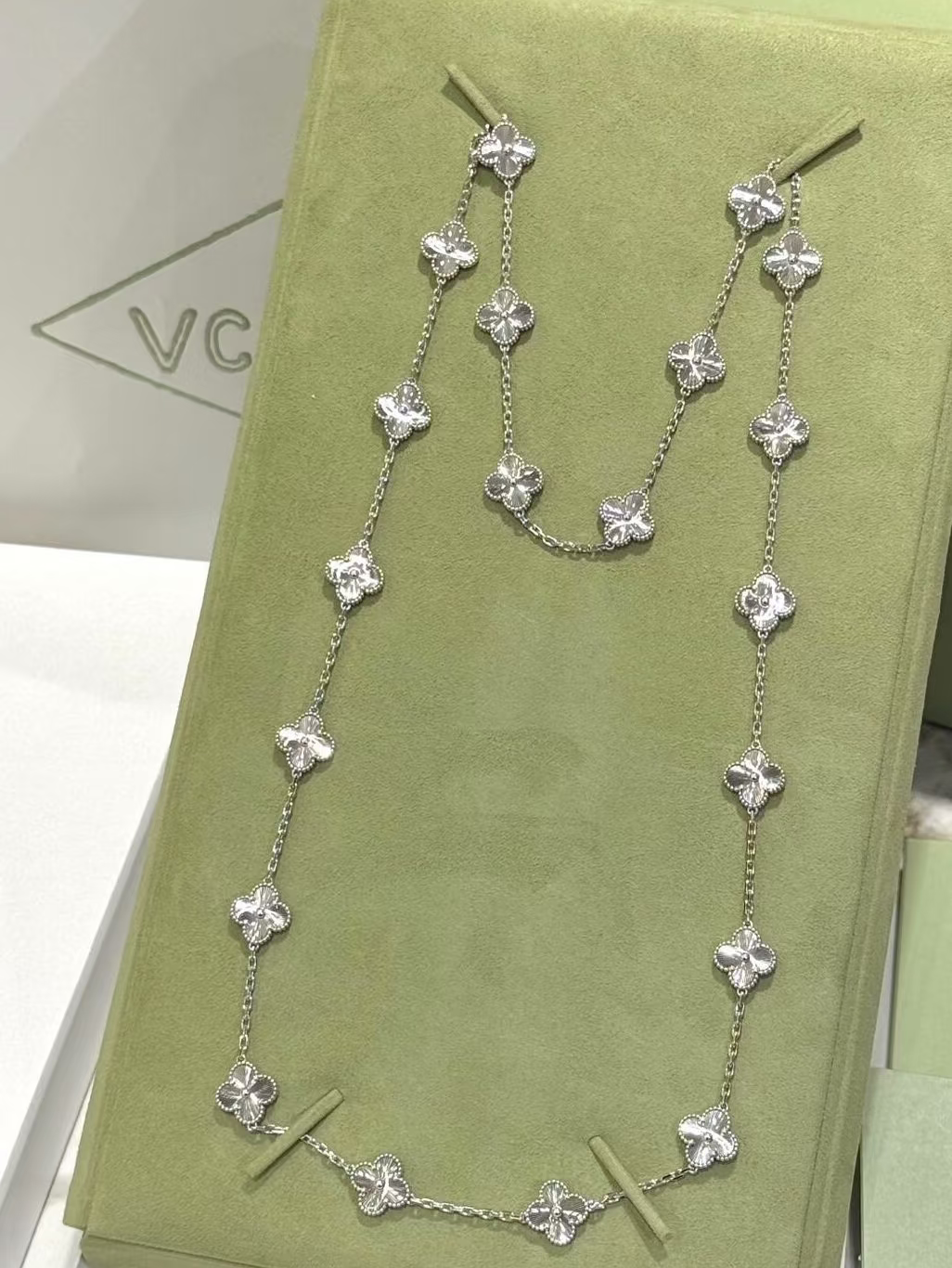 [Auream]CLOVER 20 MOTIFS SILVER LASER