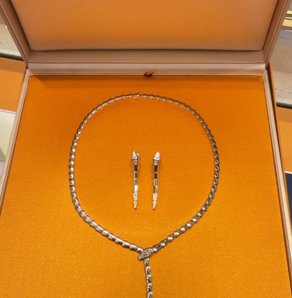 [Auream]NEW！SERPENT DIAMOND NECKLACE
