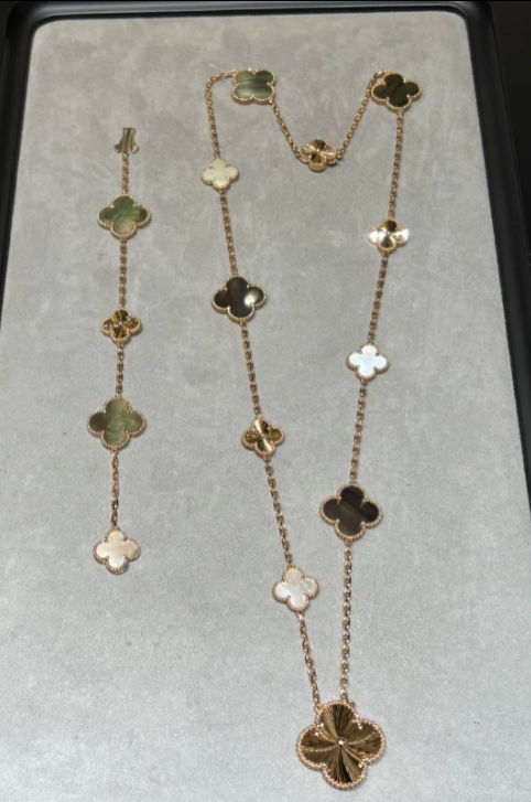 [Auream]DETACHABLE CLOVER 15(11+4) FLOWER SILVER NECKLACE SET