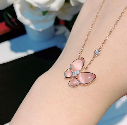 [Auream]BUTTERFLY PINK MOTHER-OF-PEARL DIAMOND NECKLACE