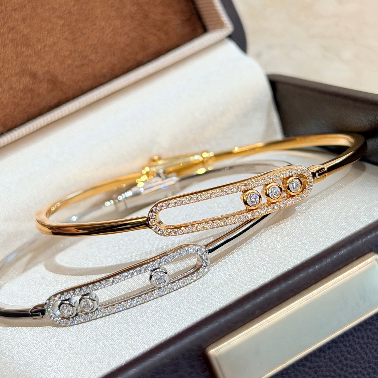 [Auream]Move Pavé Diamond Bangle Bracelet M