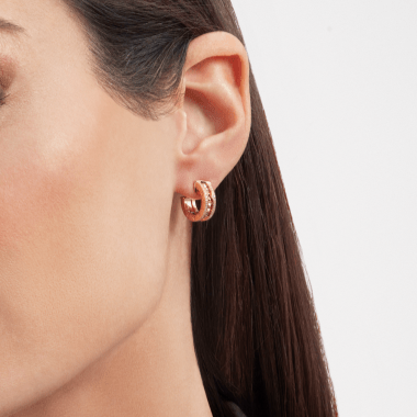[Auream]ZERO 1 ROCK GOLD EARRINGS WITH STUDDED SPIRAL AND PAVED DIAMONDS
