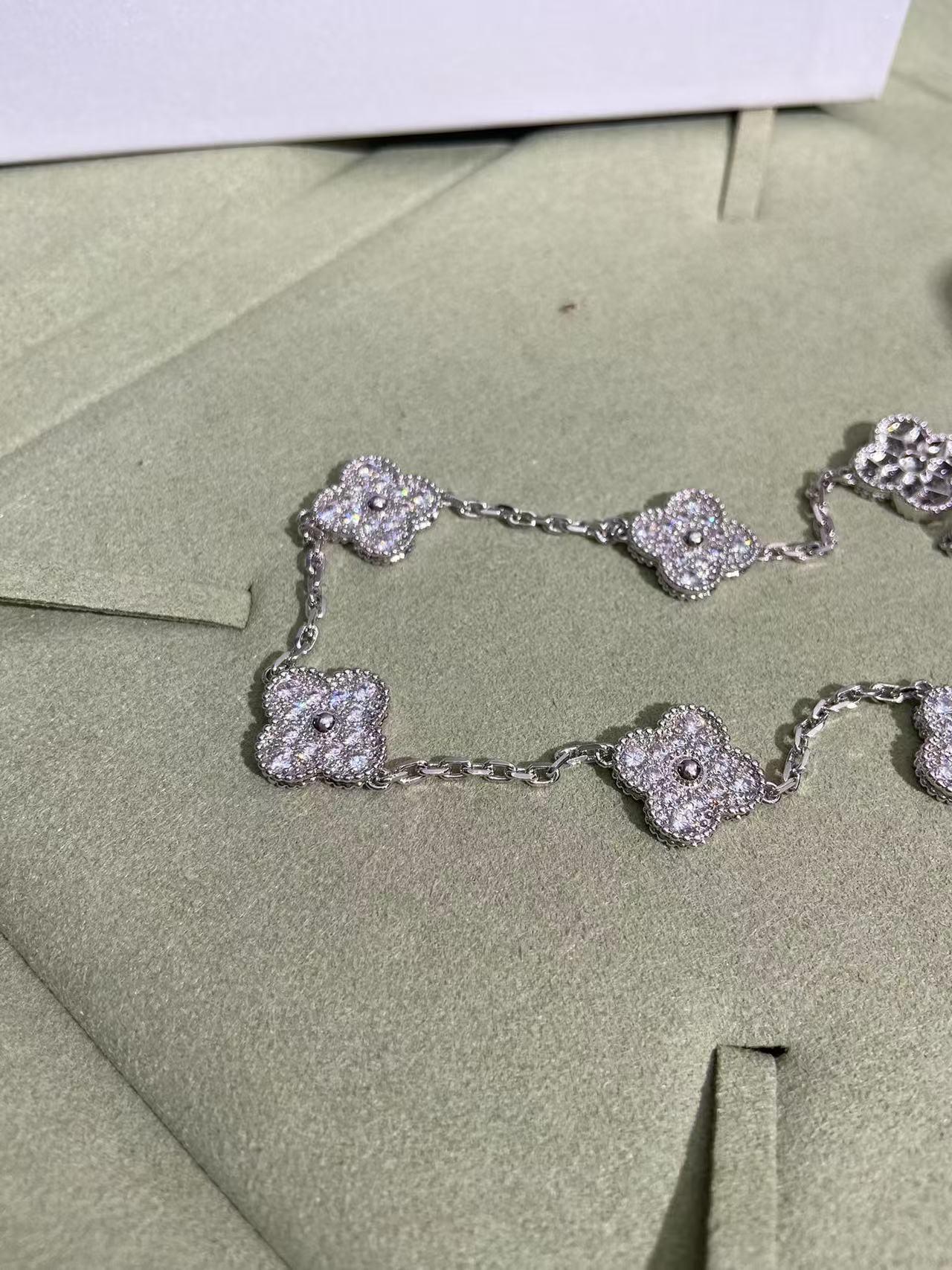 [Auream]CLOVER 10 MOTIFS  FULL DIAMOND NECKLACE
