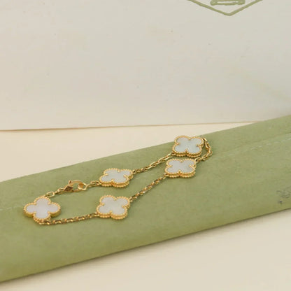 [Auream]CLOVER WHITE PEARL MOP 5 MOTIF BRACELET COLLECTION