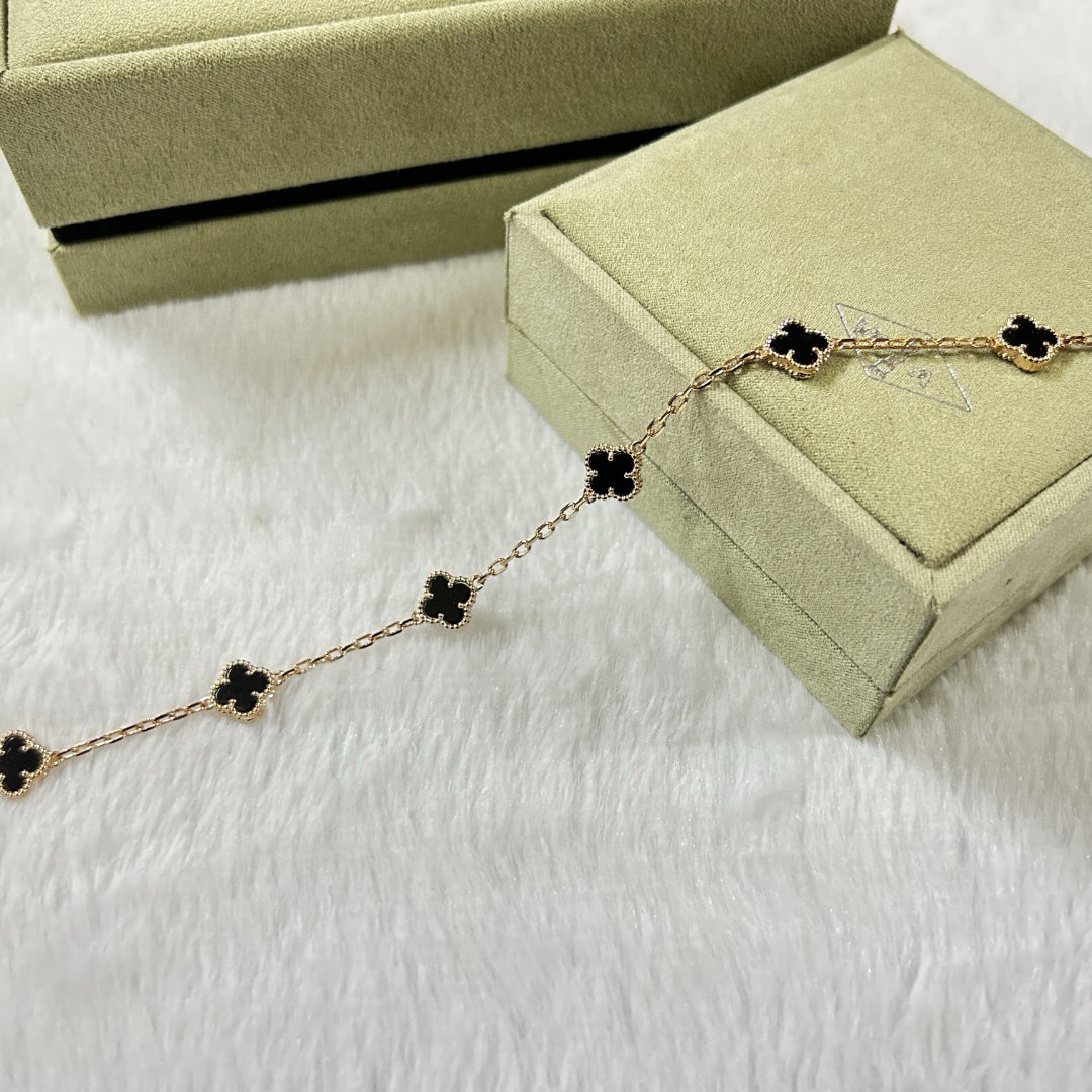 [Auream]CLOVER 6 MOTIF  ONYXS BRACELET