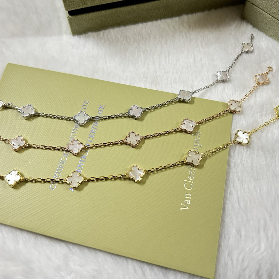[Auream]CLOVER 6 MOTIF WHITE MOP BRACELET