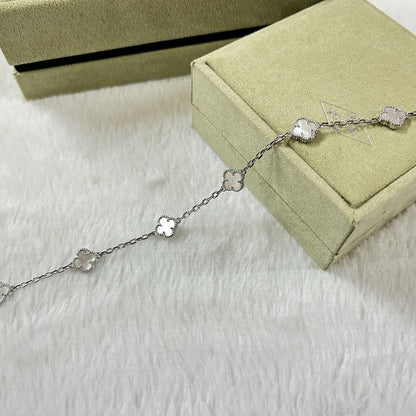 [Auream]CLOVER 6 MOTIF WHITE MOP BRACELET