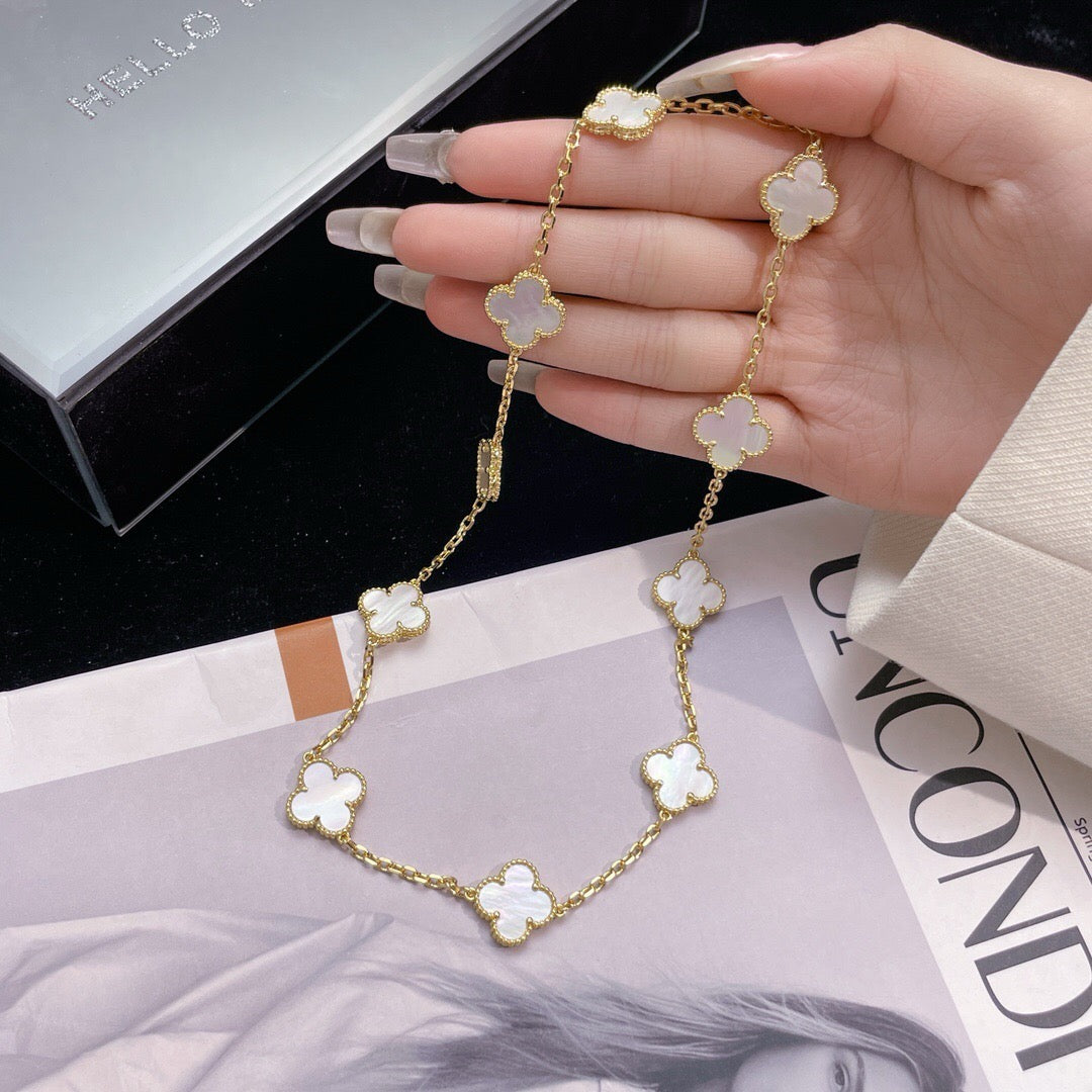 [Auream]CLOVER 10 MOTIFS WHITE MOTHER OF PEARL NECKLACE