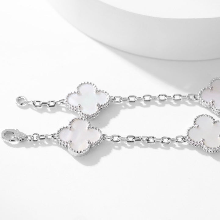 [Auream]CLOVER 10 MOTIFS WHITE MOTHER OF PEARL NECKLACE