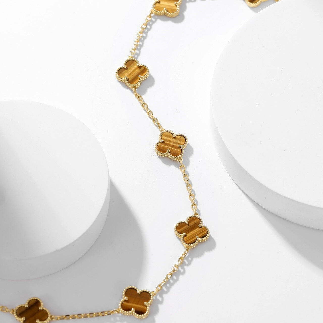[Auream]CLOVER 10 MOTIFS TIGER EYE NECKLACE