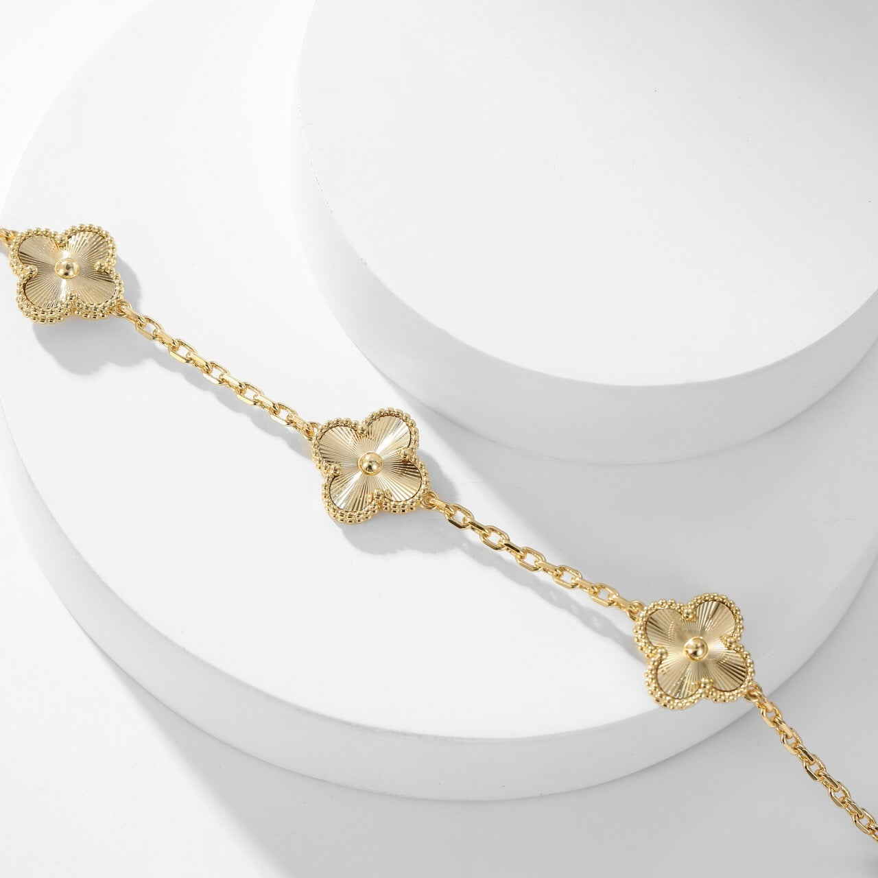 [Auream]CLOVER 10 MOTIFS LASER NECKLACE