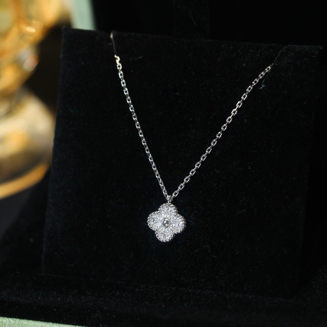 [Auream]CLOVER MINI 9.5MM PENDANT DIAMOND NECKLACE