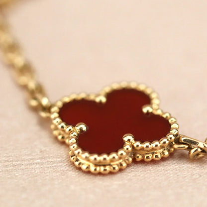 [Auream] CLOVER 5 MOTIF RED CORNELIAN BRACELET COLLECTION