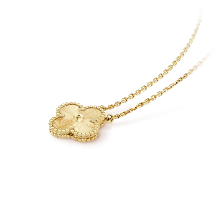 [Auream]CLOVER 15MM LASER NECKLACE