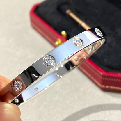 [Auream]LOVE BRACELET 6.1MM 10 DIAMONDS