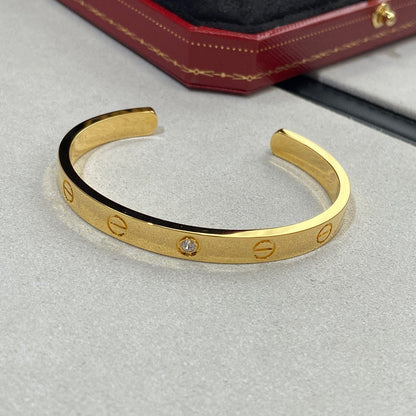 [Auream]LOVE BRACELET 6.1MM 1 DIAMOND OPEN CUFF