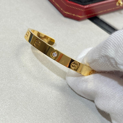 [Auream]LOVE BRACELET 6.1MM 1 DIAMOND OPEN CUFF