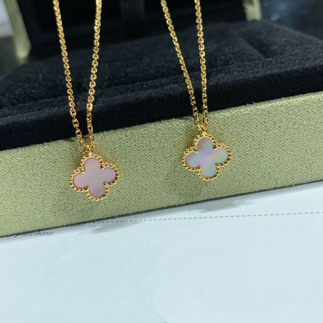 [Auream]CLOVER 15MM PINK MOTHER-OF-PEARL SINGLE FLOWER NECKLACE