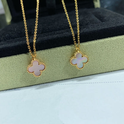 [Auream]CLOVER 15MM PINK MOTHER-OF-PEARL SINGLE FLOWER NECKLACE