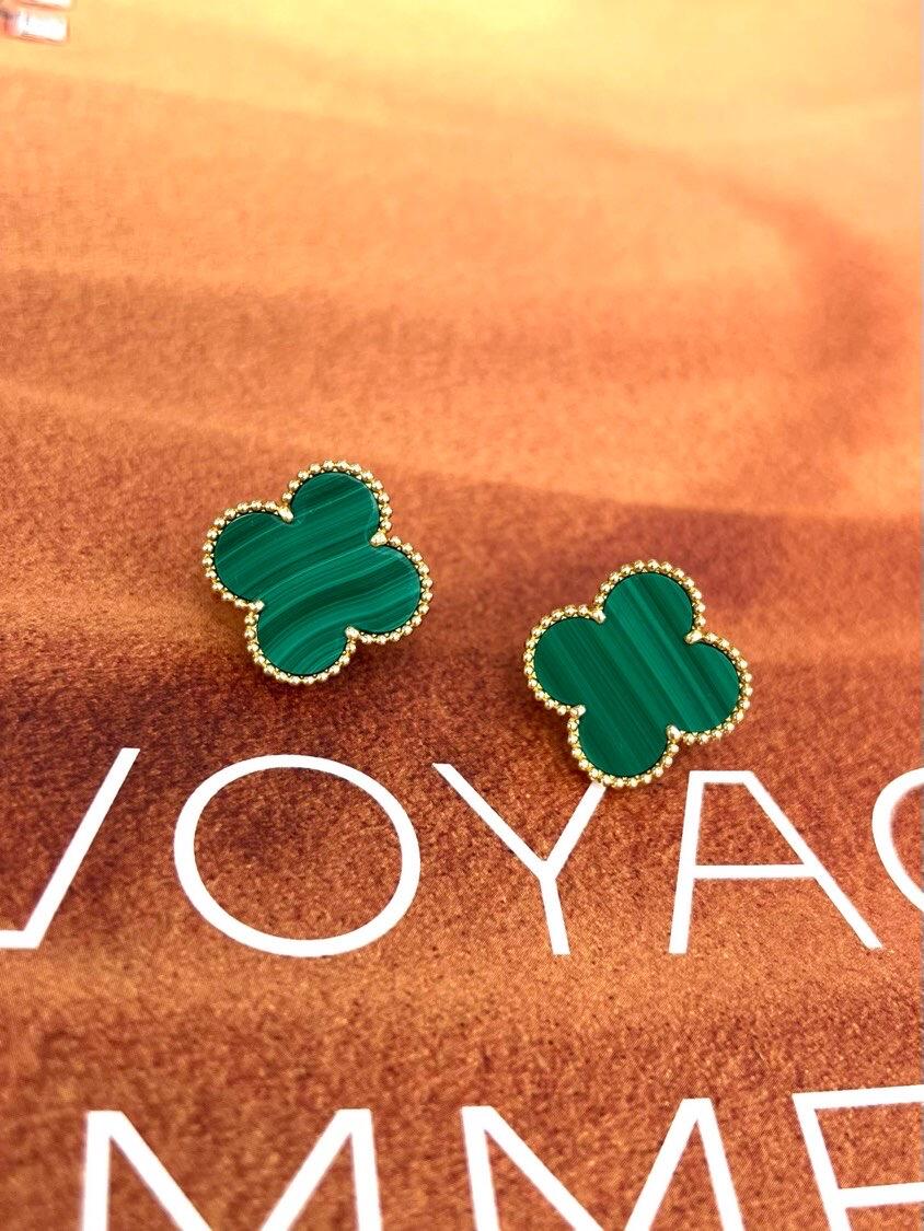 [Auream] CLOVER LARGE (20mm) 1 MOTIFS GREENER MOP STUD EARRINGS