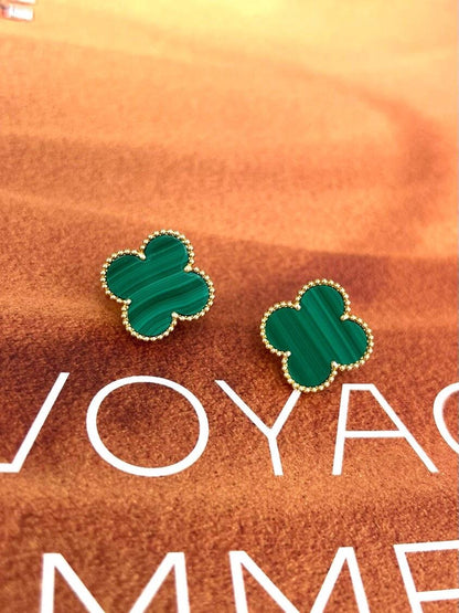 [Auream] CLOVER LARGE (20mm) 1 MOTIFS GREENER MOP STUD EARRINGS