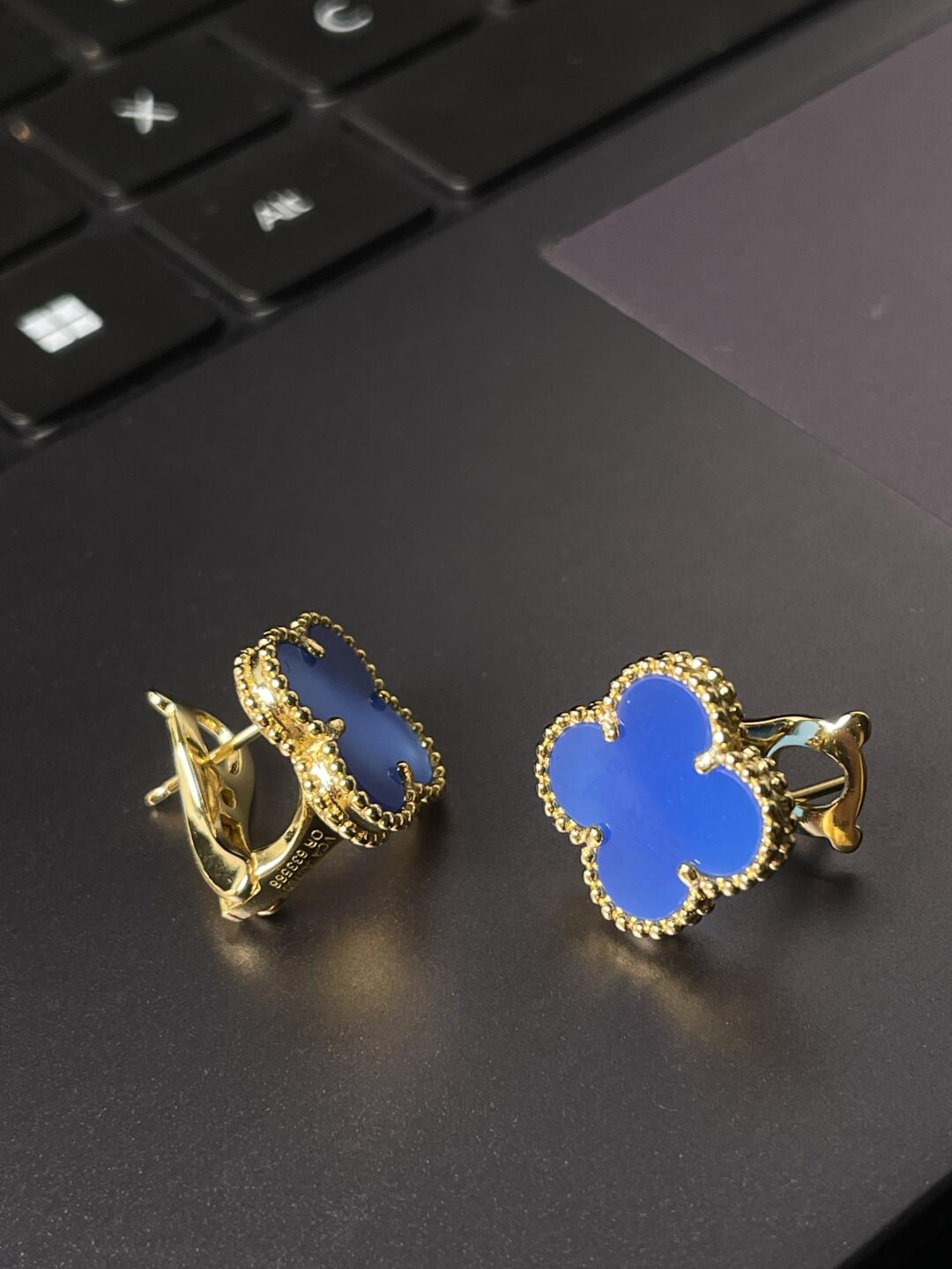 [Auream] CLOVER LARGE (20mm) 1 MOTIFS BLUE MOP STUD EARRINGS
