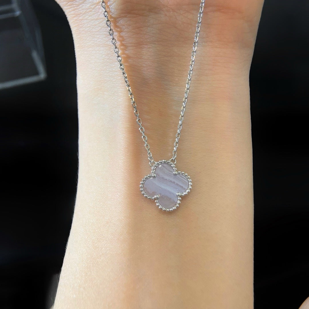 [Auream]CLOVER 15MM BLUE CHALCEDONY NECKLACE SILVER