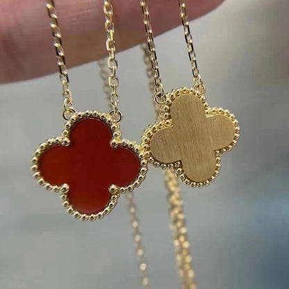 [Auream]CLOVER 15MM CARNELIAN SINGLE FLOWER NECKLACE