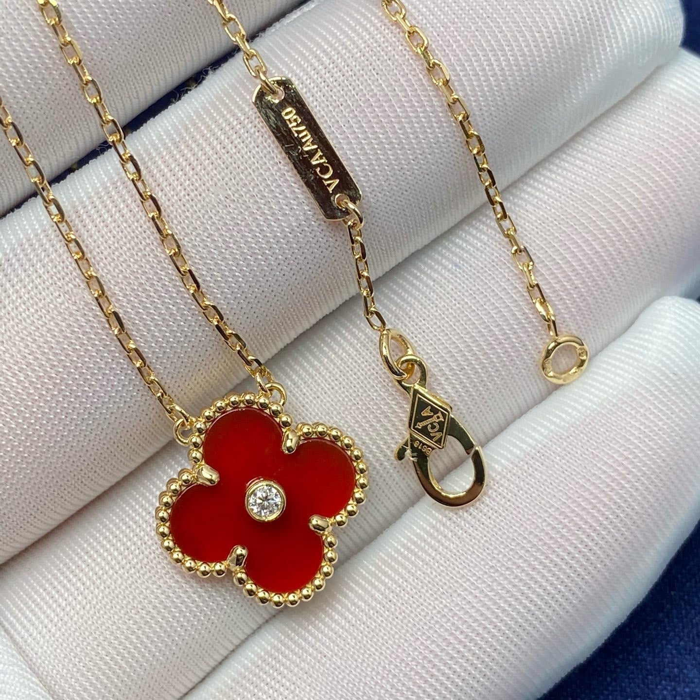 [Auream]CLOVER 15MM DIAMOND CARNELIAN NECKLACE
