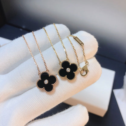 [Auream]CLOVER 15MM DIAMOND ONYX NECKLACE