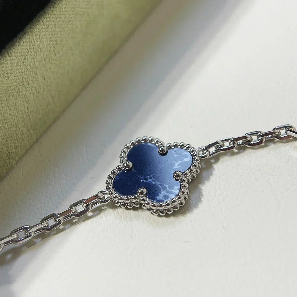 [Auream]CLOVER 5 MOTIF PIETERSITE BRACELET COLLECTION