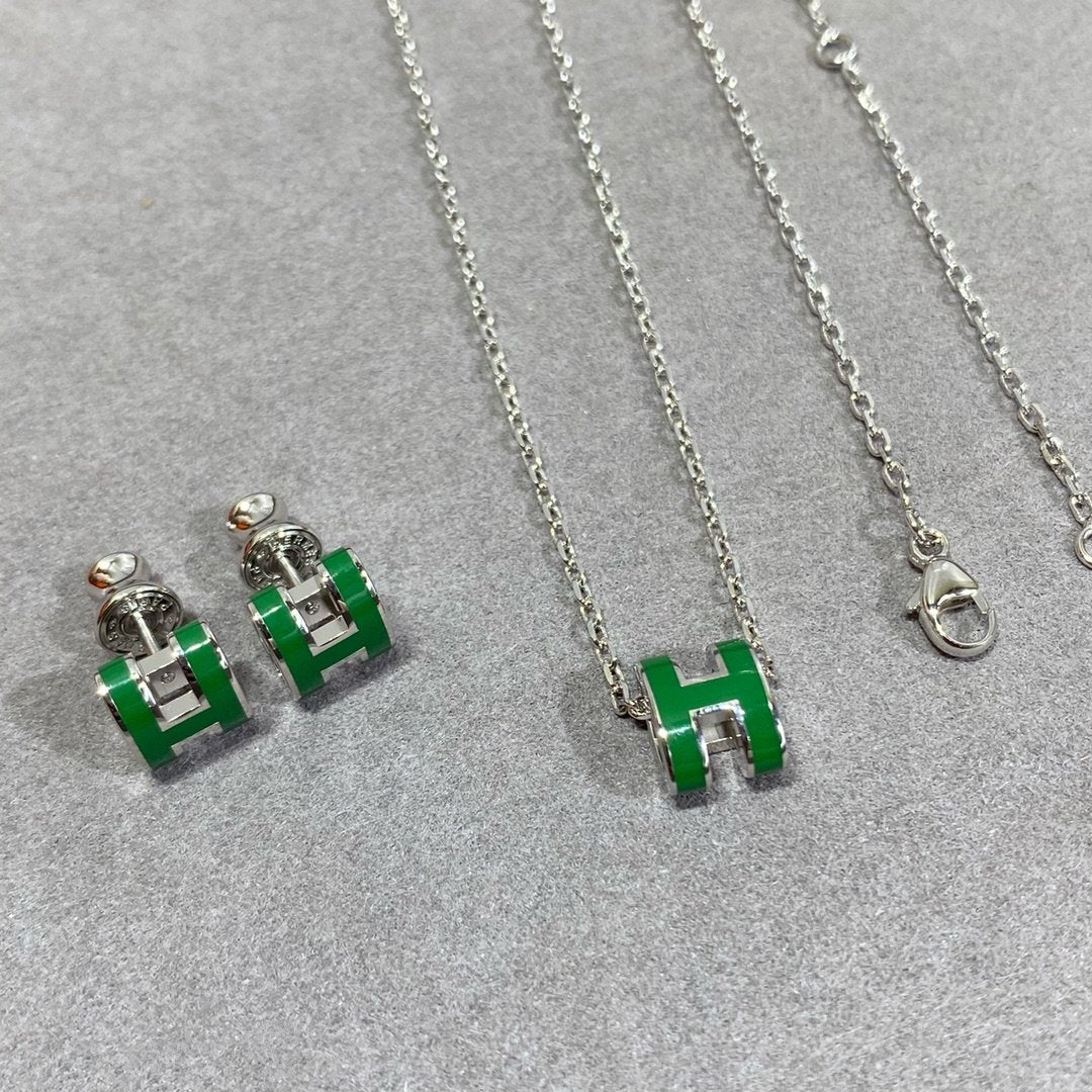 [Auream]POP H GREEN NECKLACE SILVER AND GOLD