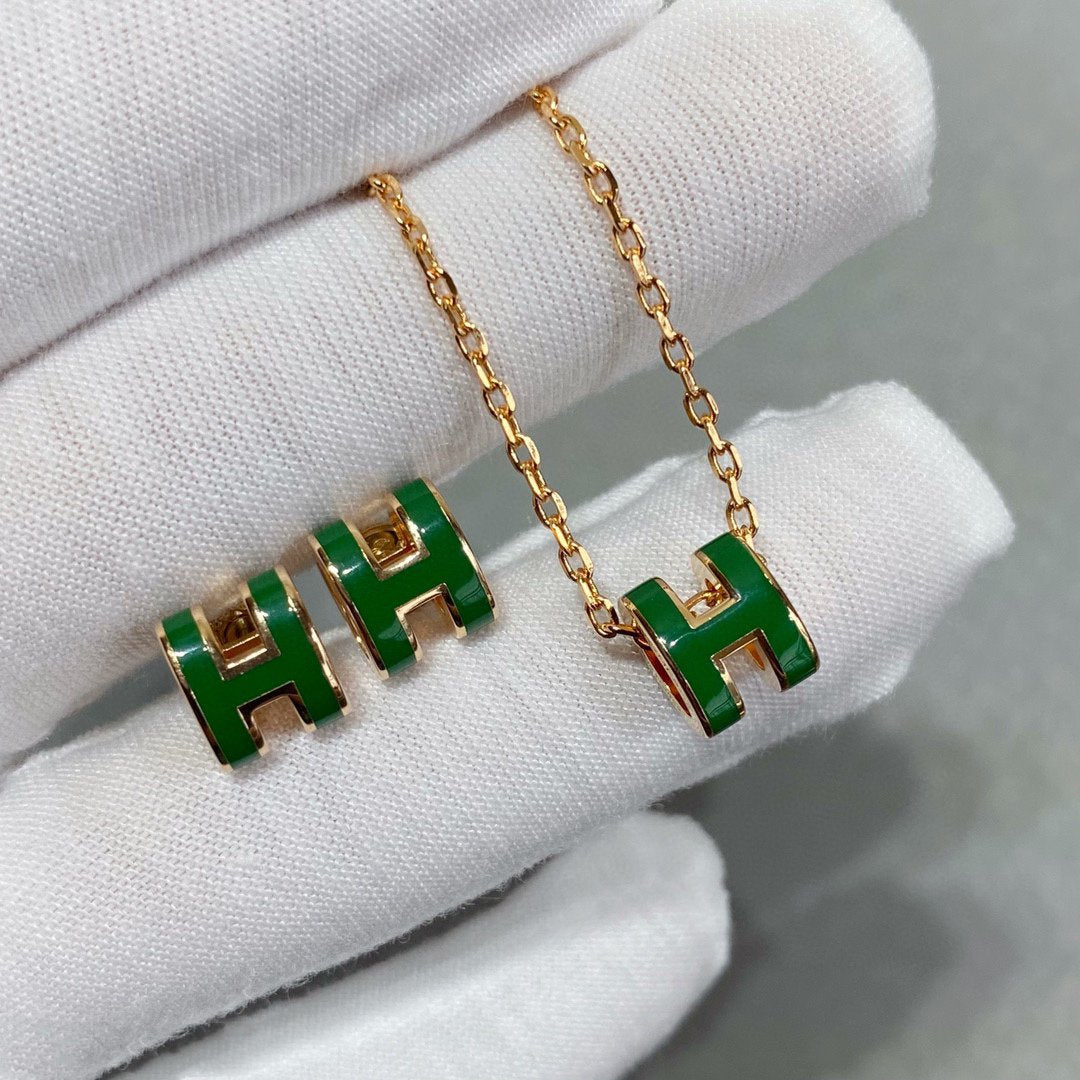 [Auream]POP H GREEN NECKLACE SILVER AND GOLD