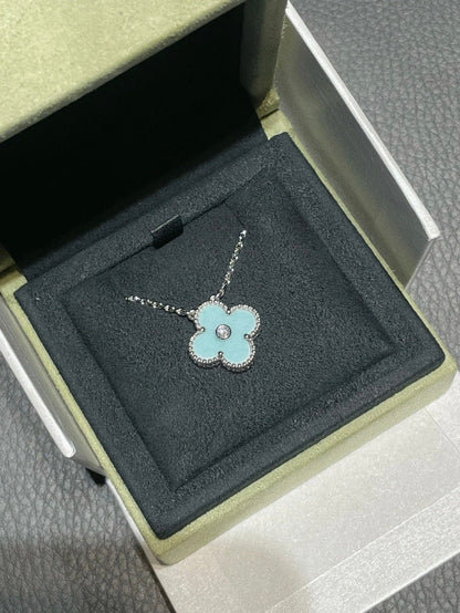 [Auream]CLOVER 1 DIAMOND LIGHT BLUE SILVER NECKLACE