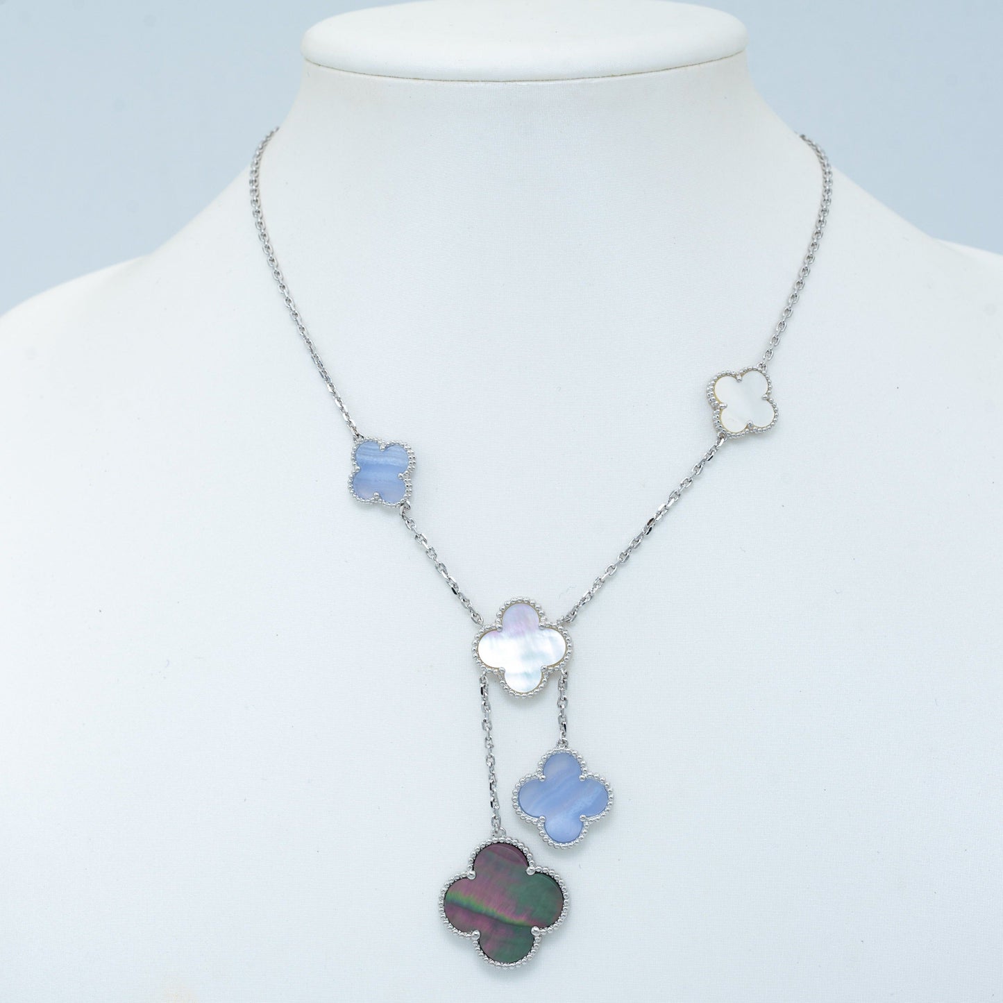 [Auream]CLOVER MOP CHALCEDONY NECKLACE SILVER 6 MOTIF