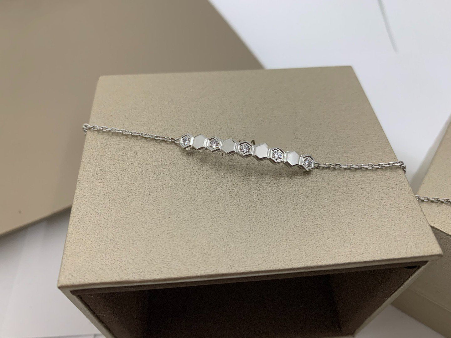 [Auream]BEE LOVE BRACELET DIAMOND
