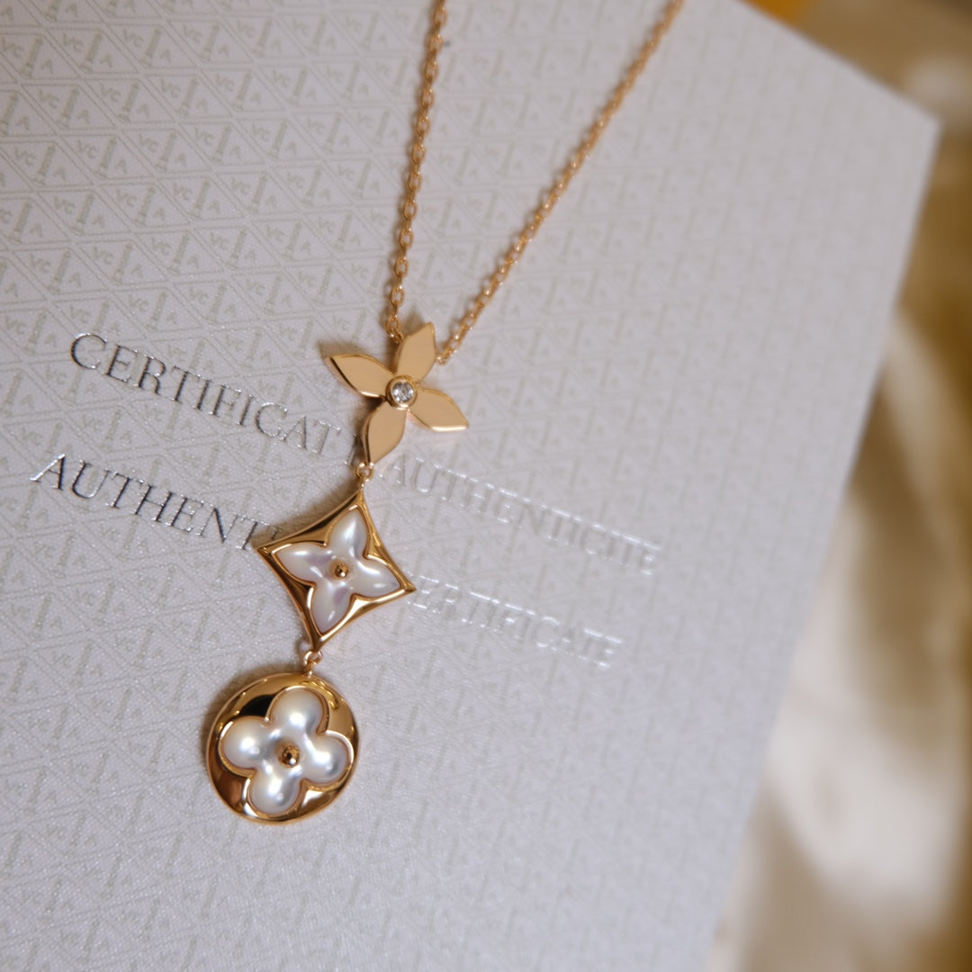 [Auream]COLOR BLOSSOM LARIAT NECKLACE PINK GOLD WHITE MOTHER PEARL AND DIAMOND