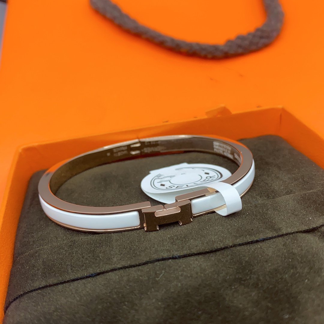 [Auream]CLASSIC HM CLIC WHITE 8MM ENAMEL BRACELET